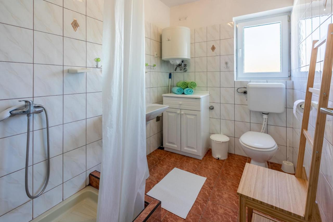 Ratko Apartmán Jadranovo